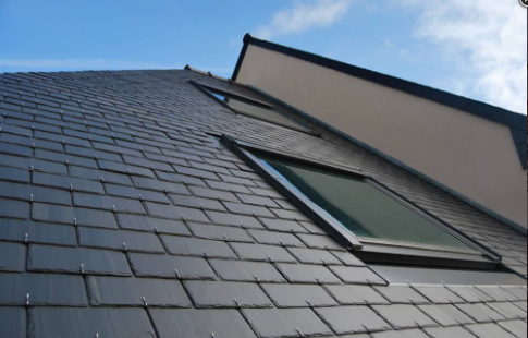 Pose de velux à Colombes - Pierre Ortica Couverture dans les Hauts-de-Seine (92) Pose de velux à Colombes - Pierre Ortica Couverture dans les Hauts-de-Seine (92)